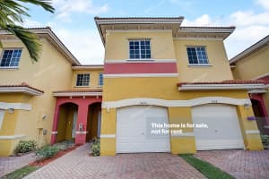 3626 NW 29th Ct, Lauderdale Lakes, FL 33311, Sold 04/27/22