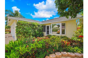8057 SE Bristlecone Pl, Hobe Sound, FL 33455, Sold 02/14/22