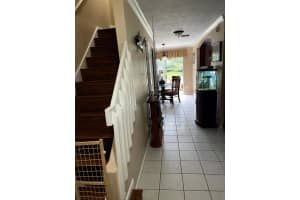 101 Old English Ct, Jupiter, FL 33458, Sold 02/28/22