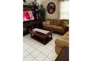 101 Old English Ct, Jupiter, FL 33458, Sold 02/28/22