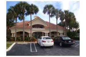 815 W Boynton Beach Blvd, Boynton Beach, FL 33426, Sold 02/25/22