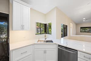 200 Waterway Rd, Jupiter, FL 33469, Sold 03/21/22