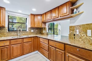 451 SW South River Dr, Stuart, FL 34997, Sold 02/08/22