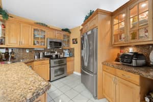 3948 Victoria Dr, West Palm Beach, FL 33406, Sold 02/28/22