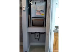 1542 Lake Crystal Dr, West Palm Beach, FL 33411, Sold 02/22/22