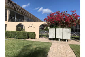 342 Southwind Dr, North Palm Beach, FL 33408, Sold 02/11/22