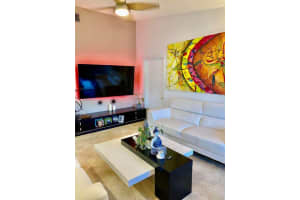 5312 Bosque Ln, West Palm Beach, FL 33415, Sold 03/03/22