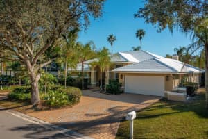 10434 NW 6th Ct, Coral Springs, FL 33071, Sold 04/04/22
