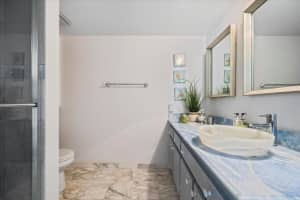 2760 S Ocean Blvd, Palm Beach, FL 33480, Sold 03/31/22