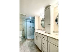 5167 N Hwy A1A #104e, Fort Pierce, FL 34949, Sold 02/28/22