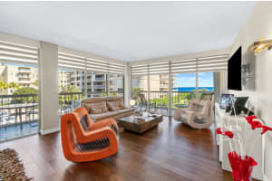 3250 S Ocean Blvd, Palm Beach, FL 33480, Sold 05/16/22