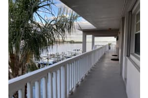 311 E Ocean Ave, Lantana, FL 33462, Sold 04/01/22