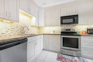 4121 Coral Tree Cir, Coconut Creek, FL 33073, Sold 03/11/22