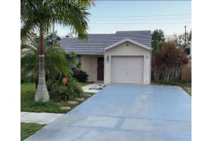 6112 Strawberry Lakes Cir, Lake Worth, FL 33463, Sold 03/07/22