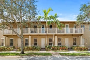 2515 NW 7th St, Boynton Beach, FL 33426, Sold 03/30/22