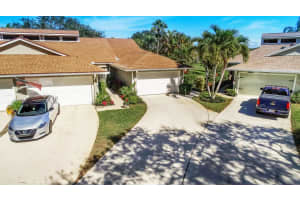 12899 SE Berwick Ct, Hobe Sound, FL 33455, Sold 02/28/22