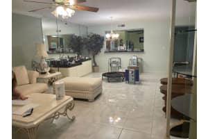 9633 Sills Dr E, Boynton Beach, FL 33437, Sold 02/22/22