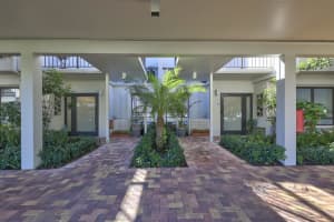 800 Greensward Ct, Delray Beach, FL 33445, Sold 04/27/22