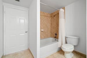 625 Casa Loma Blvd, Boynton Beach, FL 33435, Sold 02/08/22