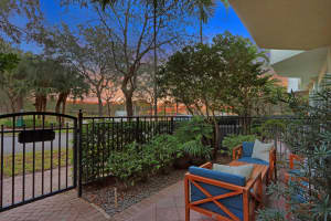 2422 San Pietro Cir, Palm Beach Gardens, FL 33410, Sold 02/24/22