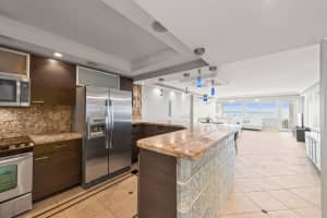 328 N Ocean Blvd, Pompano Beach, FL 33062, Sold 03/03/22