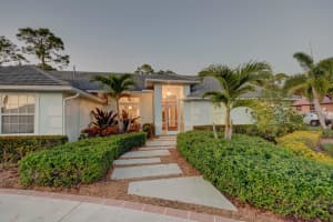 3313 Bent Pine Dr, Fort Pierce, FL 34951, Sold 03/04/22