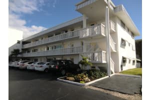 MLS# R10771195, North Palm Beach, Florida 33408