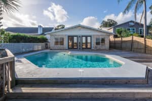 285  Coquina Avenue Ormond Beach, FL 32174 Sold 05/16/22