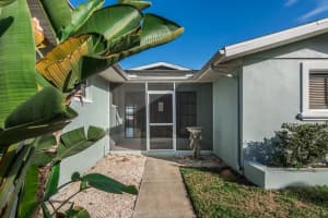 285  Coquina Avenue Ormond Beach, FL 32174 Sold 05/16/22