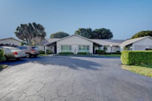 724 Lago Rd, Delray Beach, FL 33445, Sold 04/08/22