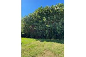 9415 S Ocean Dr #11, Jensen Beach, FL 34957, Sold 03/04/22