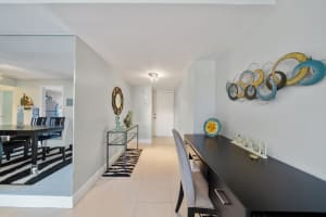 5936 Morningstar Cir APT 301, Delray Beach, FL 33484, Sold 03/28/22