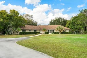 6703 Skyline Dr, Delray Beach, FL 33446, Sold 02/22/22