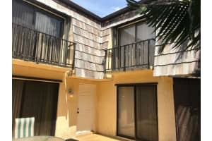 923 Springdale Cir, Palm Springs, FL 33461, Sold 02/18/22