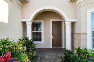 212 Shores Pointe Dr, Jupiter, FL 33458, Sold 02/09/22
