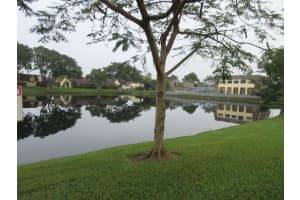 643 Springdale Cir, Palm Springs, FL 33461, Sold 03/28/22
