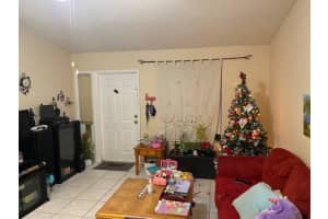 3804 Parkside Cir, Palm Springs, FL 33461, Sold 04/25/22