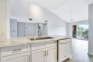 7816 Sonoma Springs Cir APT 303, Lake Worth, FL 33463, Sold 02/28/22