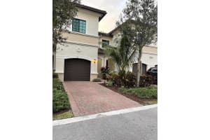 4224 N Dixie Hwy UNIT 85, Oakland Park, FL 33334, Sold 02/11/22