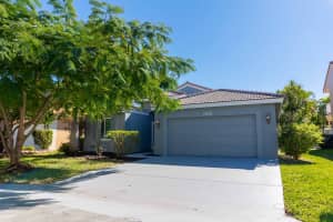 4644 NW 7th Pl, Deerfield Beach, FL 33442, Sold 03/09/22