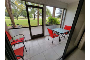 4700 Lucerne Lakes Blvd W APT 102, Lake Worth, FL 33467, Sold 03/31/22