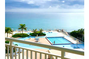 3546 S Ocean Blvd APT 708, South Palm Beach, FL 33480, Sold 04/15/22