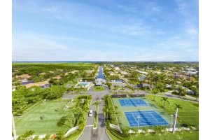 8574 SE Seagrape Way, Hobe Sound, FL 33455, Sold 03/04/22