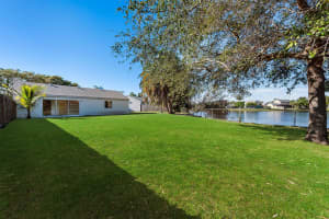 9833 Ridge Creek Rd, Boca Raton, FL 33496, Sold 02/17/22