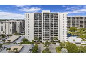 4748 S Ocean Blvd APT 401, Highland Beach, FL 33487, Sold 04/13/22