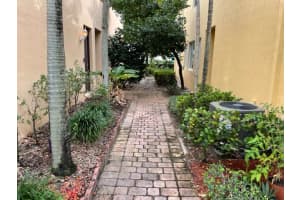 2938 Carvelle Dr, Riviera Beach, FL 33404, Sold 02/25/22