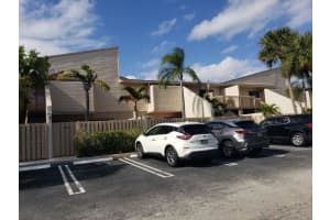 614 Executive Center Dr APT 106, West Palm Beach, FL 33401, Sold 04/22/22