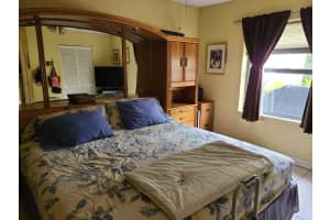 5959 Triphammer Rd, Lake Worth, FL 33463, Sold 02/28/22