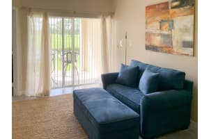 2080 Greenview Shores Blvd APT 407, Wellington, FL 33414, Sold 03/03/22