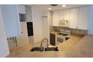 16123 Sierra Palms Dr, Delray Beach, FL 33484, Sold 03/04/22